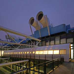 Shigeru Ban Pritzker Prize 2014 Paris Centre Pompidou
